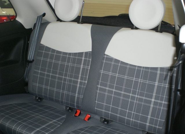 CIMG8872-640x466 Fiat 500 1.0 Hybrid Lounge +Pack Dolcevita solokm3600 PER NEOPATENTATI