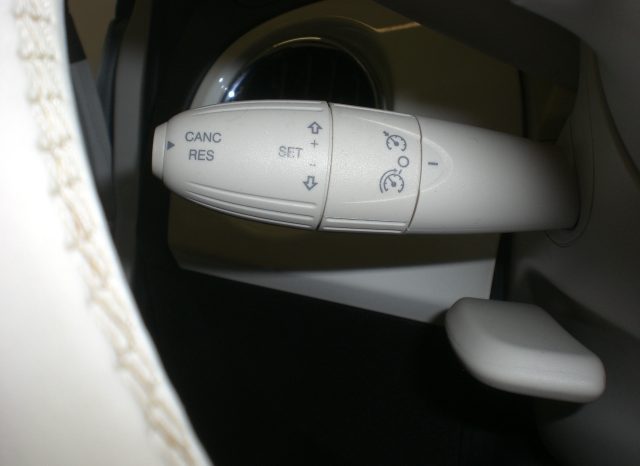 CIMG8873-640x466 Fiat 500 1.0 Hybrid Lounge +Pack Dolcevita solokm3600 PER NEOPATENTATI