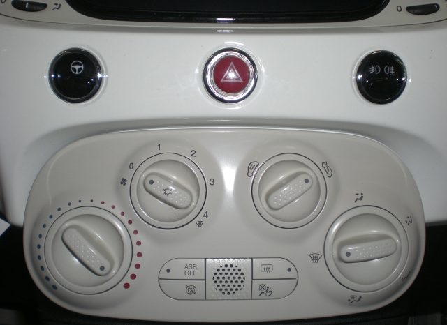 CIMG8880-640x466 Fiat 500 1.0 Hybrid Lounge +Pack Dolcevita solokm3600 PER NEOPATENTATI
