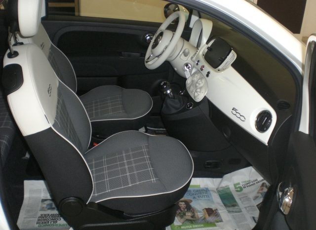 CIMG8889-640x466 Fiat 500 1.0 Hybrid Lounge +Pack Dolcevita solokm3600 PER NEOPATENTATI