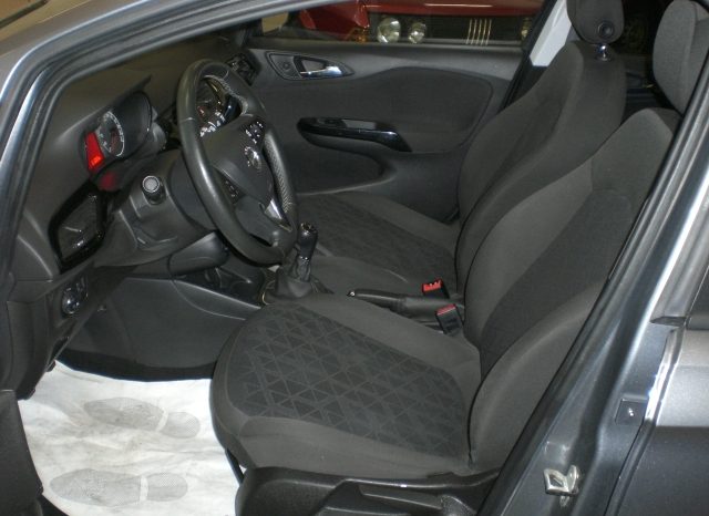 CIMG8998-640x466 Opel Corsa 1.2 5 porte  120° anniversario BICOLORE (ADATTA PER NEOPATENTATI)