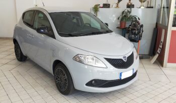 IMG20230927111443-350x205 Lancia Ypsilon 1.2 Gold PER NEOPATENTATI con soli km 26000