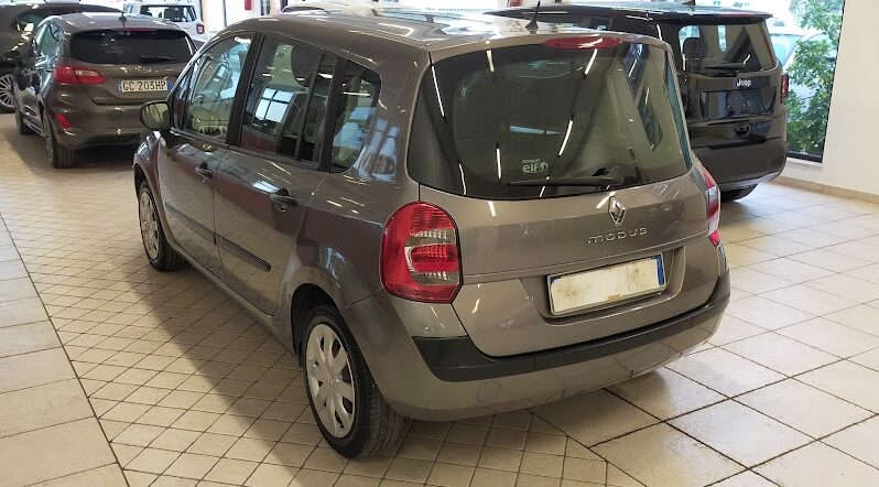 IMG20231027174554-798x442 Renault Modus 1.2